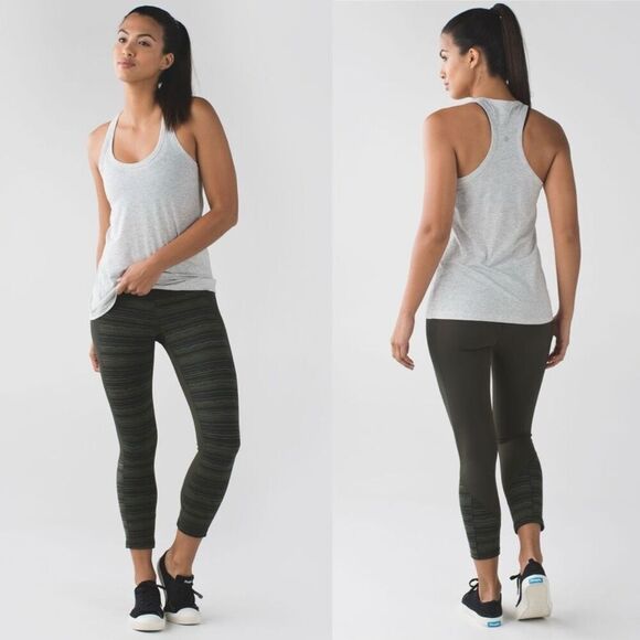 Lululemon Give Me Qi Crop Cyber Stripe Green Leggings Tights Gym Athletic Size 2 - Picture 1 of 11